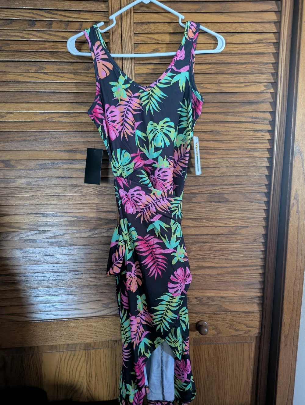Tipsy Elves NWT‎ Vibrant Floral Midi Wrap Dress Size Small